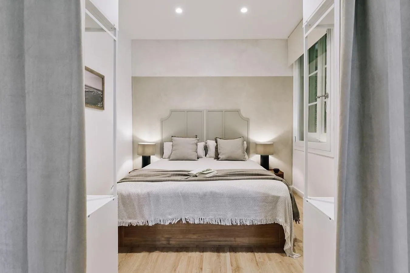 Baia - Studio And Balcony In Eixample Esquerra 바르셀로나