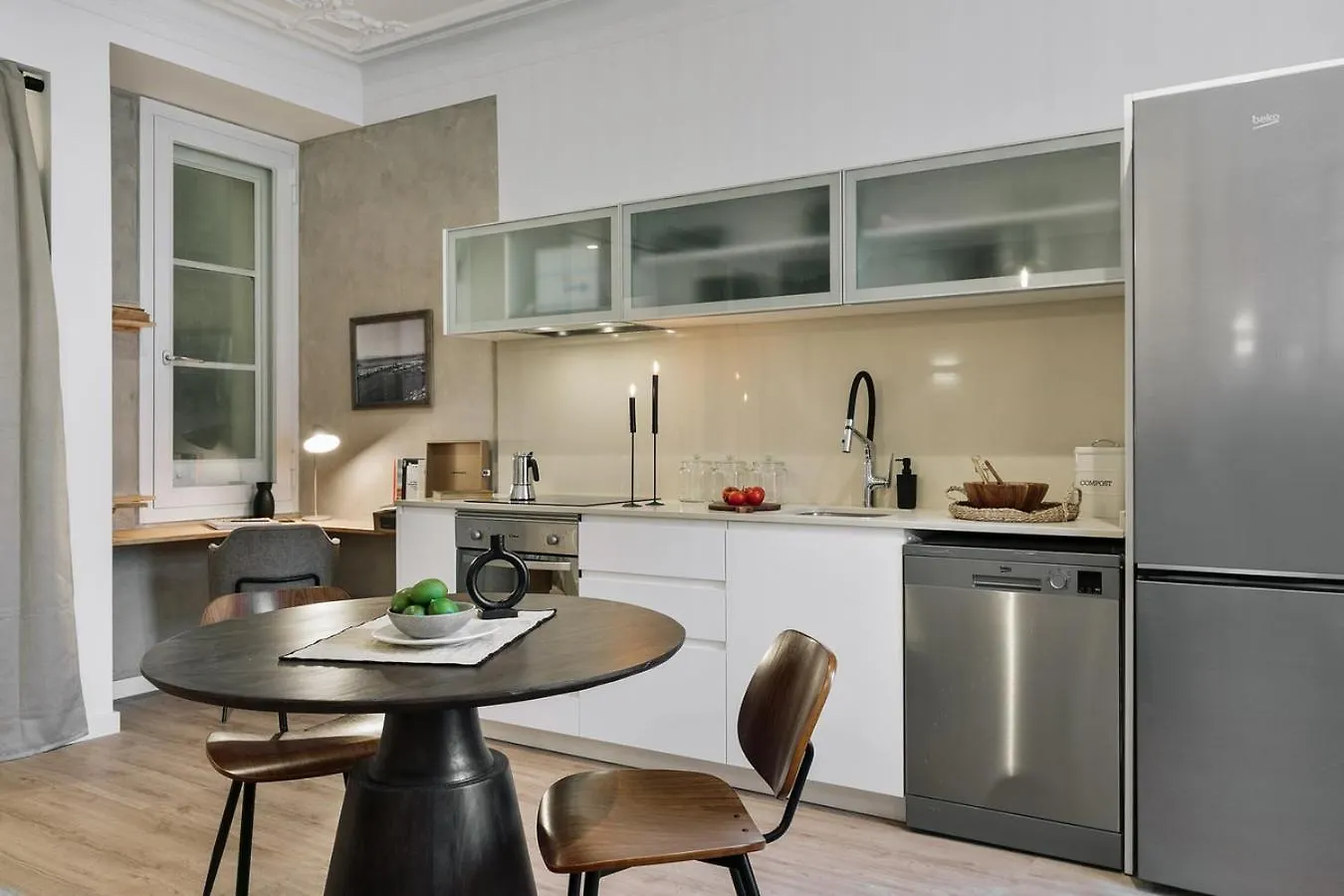 Lägenhet Baia - Studio And Balcony In Eixample Esquerra Barcelona Spanien